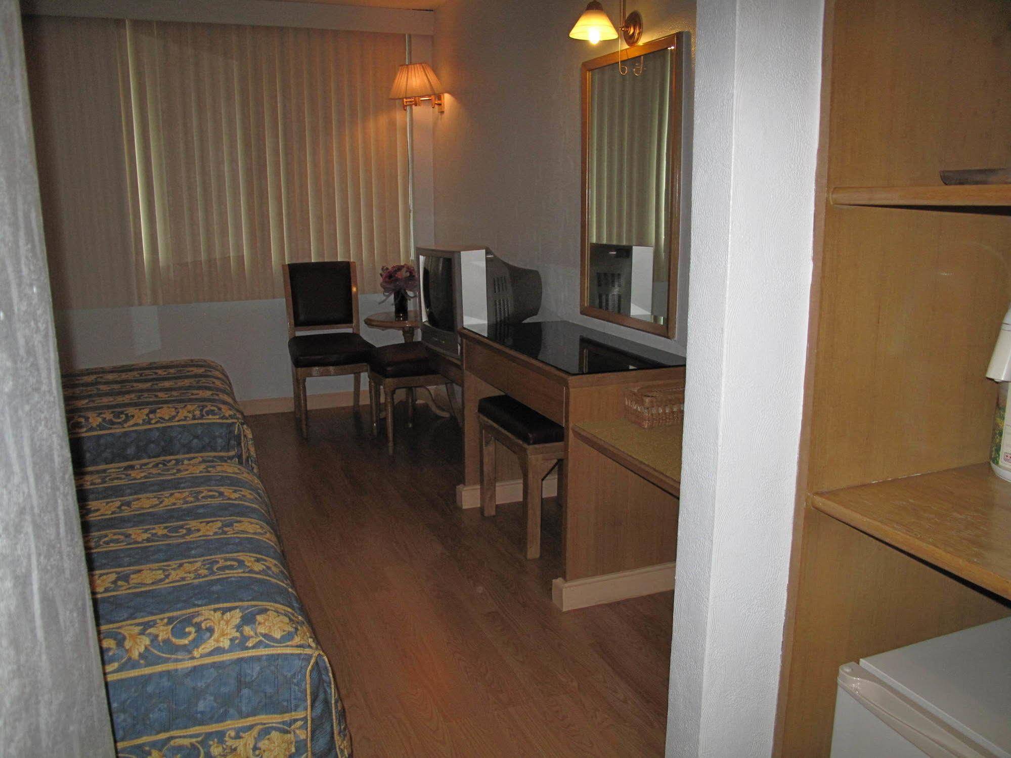 Gasthof Far East 2*